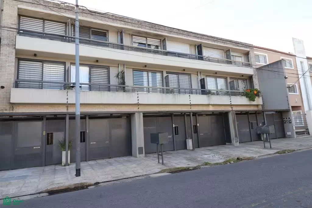 Triplex house for sale in Florida North Zone CREDIT RENTAL