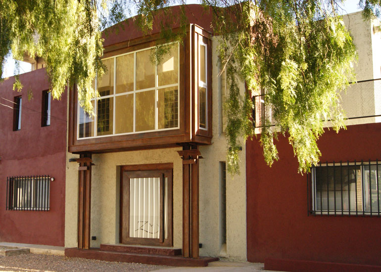 AWARD-WINNING PREMIUM WINERY! 500,000 Liter Capacity & Restaurant Almost Completed