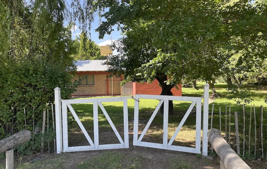 Beautiful & Well-Kept Vineyard With Pool & Cabana in Prime Location