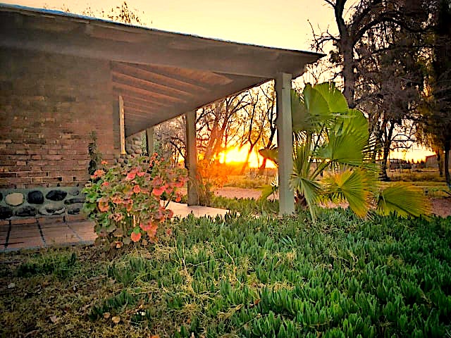 400 ACRES WITH HOME